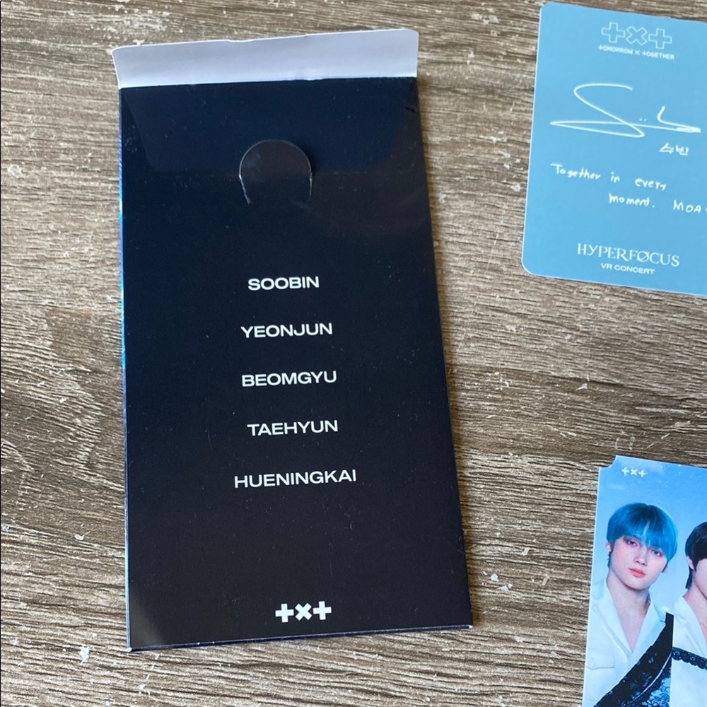 TXT Hyperfocus VR Concert Set K-POP - Picture 4 of 5